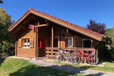 Blockhaus Noffke - Romantische Holzblockhütte 24 Rotkehlchen  - tierfreundlich