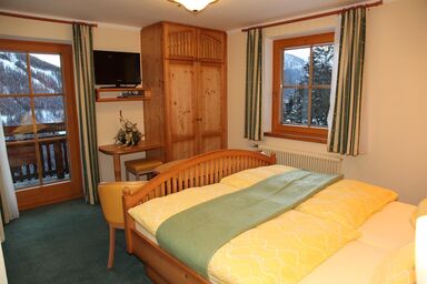 Pension Fritz - Doppelzimmer, Bad, WC/Balkon/Haar-Fön/Sat-TV