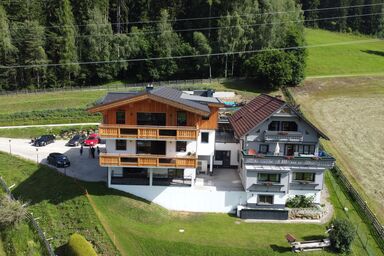 Fischbacher App. 3 by Alpenidyll Apartments