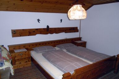 Kastnerhof - Ferienwohnung Bergblick 45 qm, Schlafzimmer, Küche, Balkon, TV, 2 Pers.