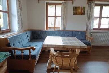 Gipfelblick am Wössner Bach - Ferienwohnung Gipfelblick, 41 qm, bis 3 Personen, Wohnschlafraum, Balkon