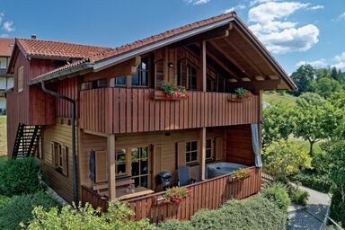 Ferienwohnungen Leithenwald - Ferienwohnung Falkenstein mit 2 Schlafzimmer mit je Dusche/WC