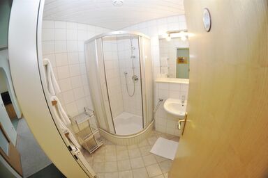 Apparthotel Bliem - Berg-Apartment/2 Schlafräume/Du od. Bad, WC