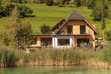 Neusacher-Moser, Ferienhof - Apartment im Mariannenheim Seerose