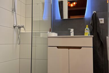 Ferienwohnung fichtel.flat - Appartement/Fewo, Dusche, WC, 1 Schlafraum