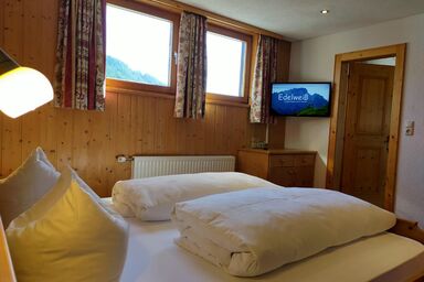 Pension Edelweiss Bischof KG - Doppelzimmer