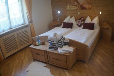 Mental Oase Haunold - FeWo, 2 Schlafzimmer,  WC-Room-in, Whirlpool-Wanne