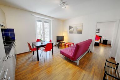 ZH Raspberry ll - Oerlikon HITrental Apartment