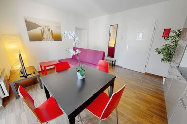 ZH Raspberry lV - Oerlikon HITrental Apartment