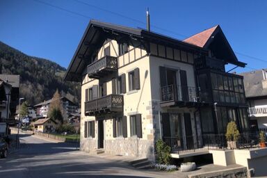 Chalet l'Eglantine, (Champery).