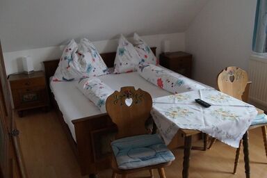 Weinbau und Gästezimmer Pammer - Doppelzimmer (16qm) mit Balkon