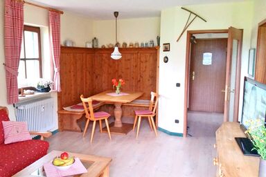 ciao-aschau Gschwendtnerhof Ap16 Bunk - Ferienwohnung 55 qm separates Schlafzimmer und Balkon, Ap16