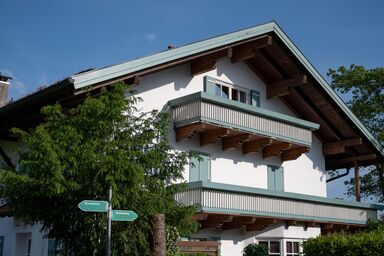 Ferienwohnung Geißler - Neu gestaltete Ferienwohnung Geißler, 63 qm, mit überdachtem Balkon
