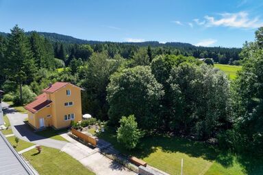 Das Bachhaus - Das Bachhaus (Drachselsried), exklusives Ferienhaus mit 3 Schlafzimmer, 2 Bäder und Sauna