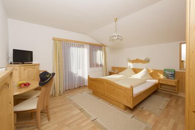 Alpenhotel Wanderniki - Doppelzimmer Schadebichl