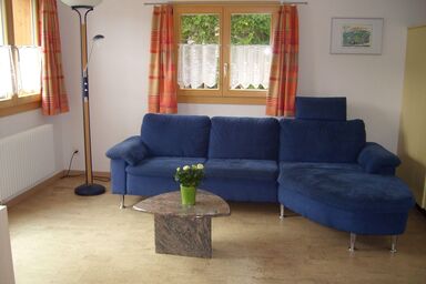 Chalet Vrenali - Ferienwohnung A (6 Betten/4 Zimmerwohnung)