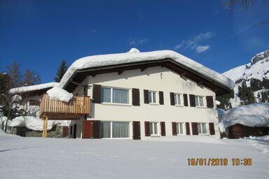 Casa Mirella, (Flims Dorf). 4 Zimmerwohnung