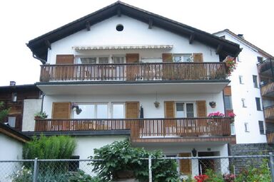 Vinzens, (Flims Dorf). 2 Zimmerwohnung