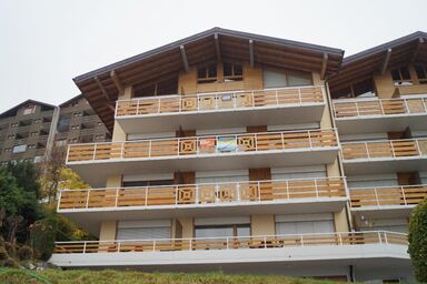 Charmante Familienwohnung mit Garten und Aussicht