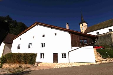 Appartements - Ancienne ferme à St-Brais, (St-Brais). Ferienwohnung "Le Traîneau " 1-8 Personen