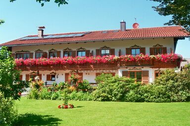 Gästehaus Hubertushof - Einzelzimmer Nr. 7, Du/WC, 9 qm, mit Balkon, 1. Etage