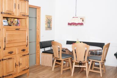 Ferienwohnung Lambertz - Chiemgau Karte - Ferienwohnung für 5 Personen, 2 Schlafzimmer, Terrasse, 75 qm