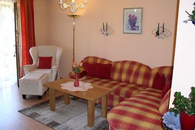 Ferienwohnungen Bloier - Ferienwohnung III (55 qm) im Erdgeschoss mit Terrasse