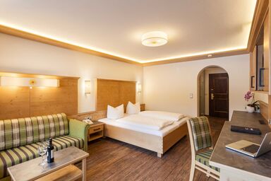 Hotel Tyrol am Haldensee - Doppelzimmer Arnika