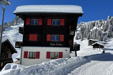 Chalet Walker auf der Riederalp - Wanderwege und Skipiste vor der Tür