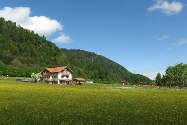 Ferienwohnung Am Wundergraben - Ferienwohnung 78qm, Terrasse, Kochnische, 2 Schlaf- und 1 Wohnschlafzimmer