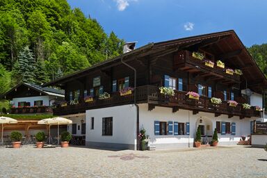 Pension Etzerschlössl - Mehrbettzimmer Nr.1, für 2-3 Personen mit Dusche und WC, Balkon