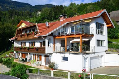 Haus Sonnleit'n (Auer) - Gartenwohnung 1 für 2-4 Personen  mit  Terrasse