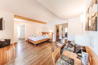 Regitnig - 4* Hotel & Chalets - Panoramazimmer 34 m² ÜF 4-6N