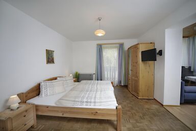 Lienharterhof - Doppelzimmer Nr. 8