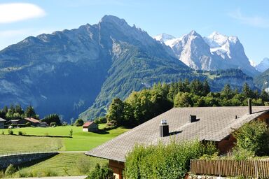 HasliRent, am Bach, (Hasliberg Reuti). 3 1/2 Zimmer Wohnung auf 2 Etagen