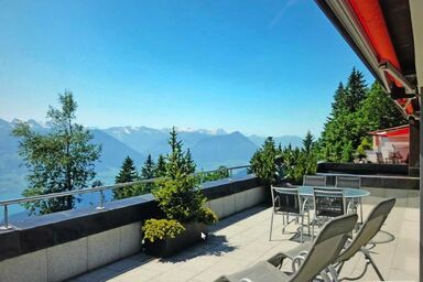 Rigi Terrassenwohnung mit Panoramasicht auf Berge und See