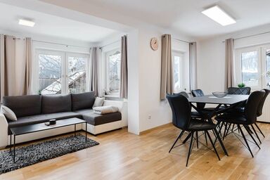 Moderne Ferienwohnung mit Ausblick - Fewo OG