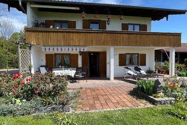 Ferienwohnungen Loisenhof - Ferienwohnung Hochgern, mit 45 qm, Zuhaus, Terrasse