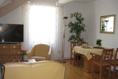 Ferienwohnung Damkröger 1 - Ferienwohnung mit 56 qm, 1 Wohn/Schlafraum, max. 2 Personen