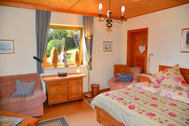 Ferienwohnung Reinwald - Ferienwohnung mit 1 Schlafzimmer und Terrasse