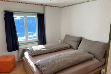 Ferienwohnung Casa Glix, Andiast - 4.5 Zimmer Ferienwohnung für max. 8 Pers.