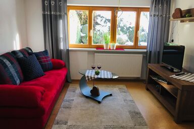 Angelas Ferienwohnungen - Ferienwohnung Hompessen