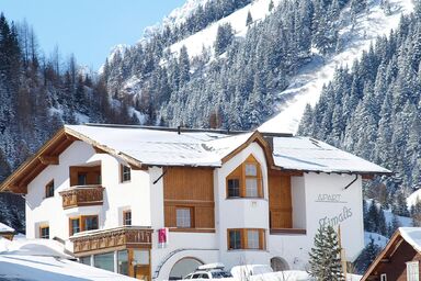 Ferienwohnung in Galtür mit Kleiner Terrasse