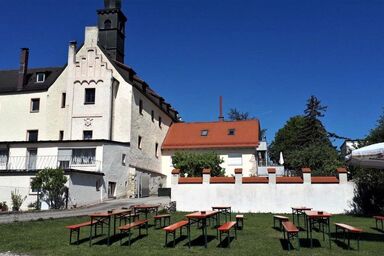 Wohnung in Regensburg mit Garten und Grill