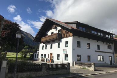 Ferienwohnung Pony-Ziegen-Hasen-Ranch in Bichlbach