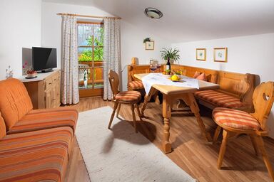 Ferienwohnungen Löslerlehen - Ferienwohnung Grünstein, 28 qm, 1-2 Personen, 1 separates Schlafzimmer, Balkon