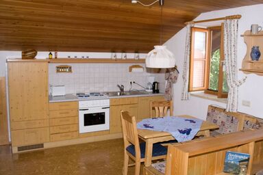 Esingerhof - Ferienwohnung 75 qm bis 5 Personen, Balkon, 2 Schlafzimmer, Wohnküche