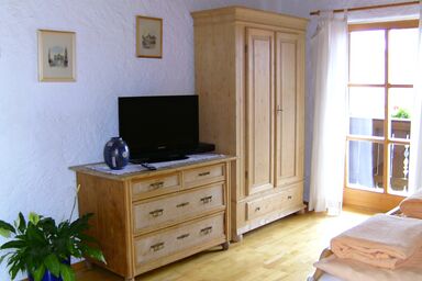 Ferienwohnung Schartner - Ferienwohnung im Dachgeschoss 80qm, 1 Schlafzimmer, Balkon