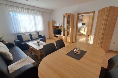 Gästehaus Gold - Ferienwohnung Erdgeschoss (80qm) mit Geschirrspüler