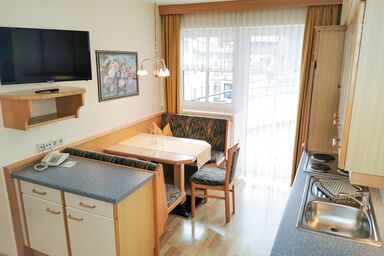 Vital- und Familienhotel Angerwirt - Morgensun | 3 Raum Teeküche| Südbalkon| 50m
